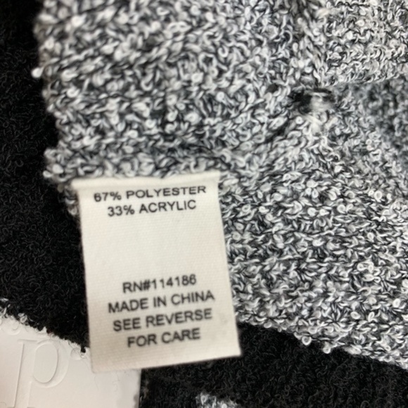 ADY P Marled Boucle Pullover Sweater - Picture 6 of 6